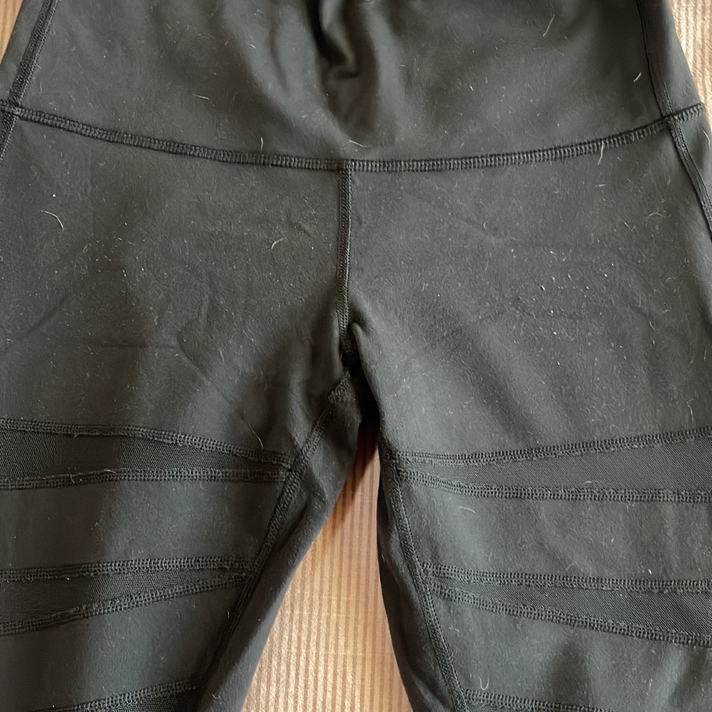 Lululemon Wunder Under Mesh Leggings - image 4